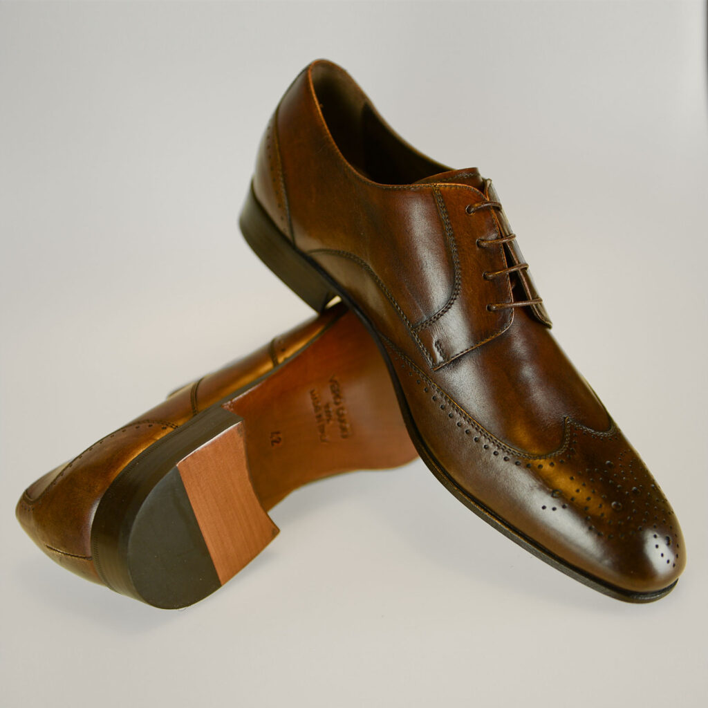 Hand made in Italy superior quality oxford man's shoes Germano Bellesi