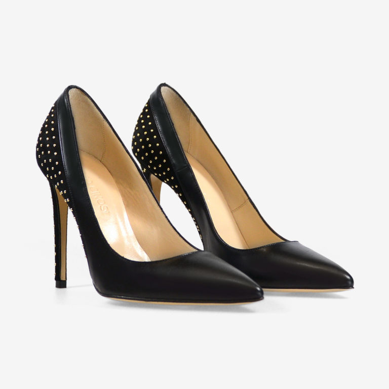 Top quality handcrafted in Italy black leather pumps with an original ...